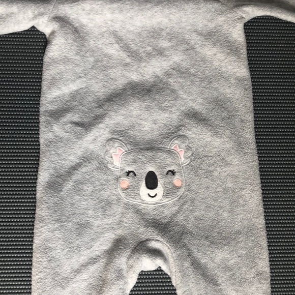 🎀Bundle of 2 one piece hooded one piece outfit🎀 - Picture 10 of 10